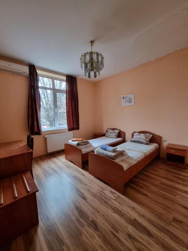 Family Hotel RUJETA Семеен Хотел РУЖЕТА - идеален център Pavlikeni Екстериор снимка